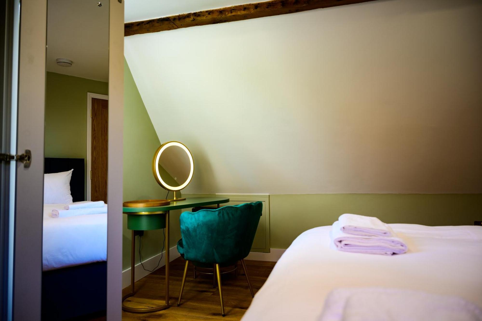 The Coach House - An Exeptional 3 Story House In The Heart Of The Lanes With Secure Private Parking Holiday home *